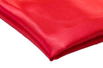 Czerwona tkanina obrusowa dekoracyjna  plamoodporna satyna, atłas z połyskiem 160 cm.