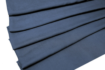 Ciemnoniebieska tkanina zasłonowa gładka zaciemniająca matowa poliester wys. 280 cm