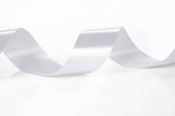 Biała wstążka tasiemka atłasowa satynowa szer. 38 mm