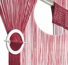 Bordowa gotowa firanka makaron z delikatnych dekoracyjnych błyszczących sznurków 100 x 200 cm